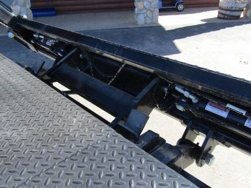 Used 2022 Ford F250 XL w/ Power Equipment Group image 7