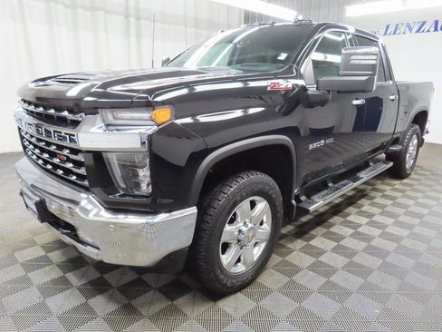 Used 2023 Chevrolet Silverado 3500 LTZ w/ LTZ Convenience Package image 6