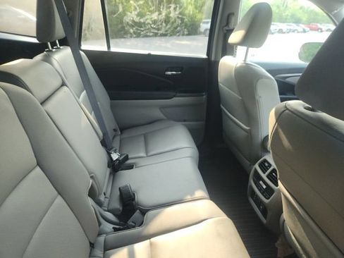 Used 2017 Honda Pilot EX-L image 8