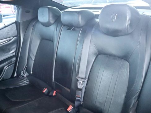 Used 2018 Maserati Ghibli RWD image 29