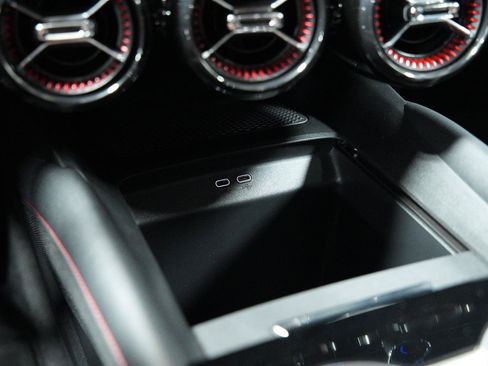Used 2025 Chevrolet Blazer EV RS AWD/4WD image 47