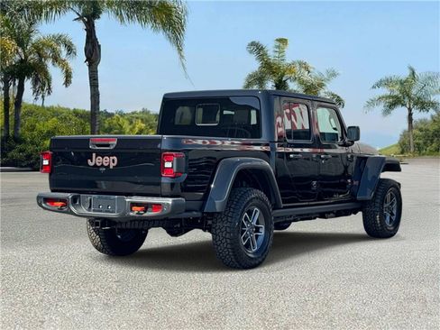 New 2026 Jeep Gladiator Mojave image 4