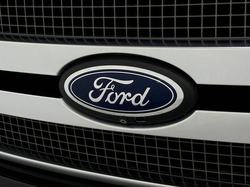 Used 2020 Ford F150 Platinum w/ Technology Package AWD/4WD image 38