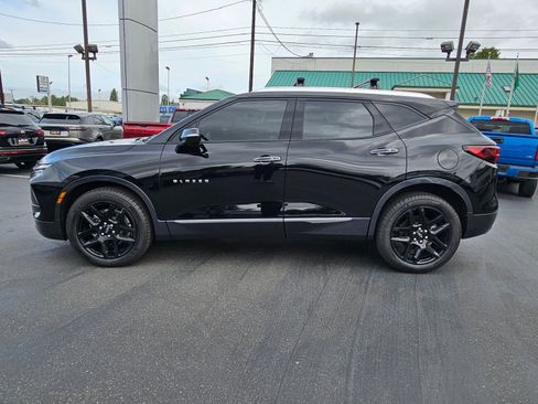 Used 2025 Chevrolet Blazer Premier w/ Driver Confidence II Package image 4