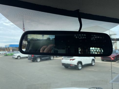 Used 2023 Chevrolet Express 2500 w/ Driver Convenience Package image 17