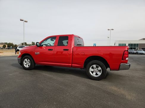 Used 2024 RAM 1500 Classic SLT image 4