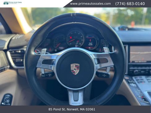 Used 2013 Porsche Panamera 4 Platinum Edition AWD/4WD image 15