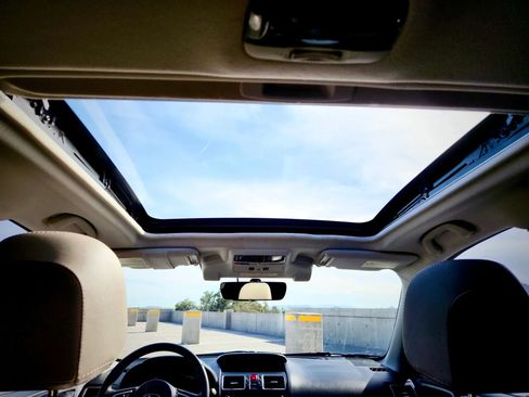 Used 2018 Subaru Forester 2.5i Limited image 17