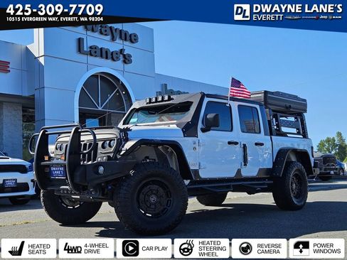Used 2020 Jeep Gladiator Overland AWD/4WD image 1