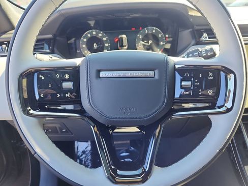 New 2026 Land Rover Range Rover Velar Dynamic SE AWD/4WD image 18