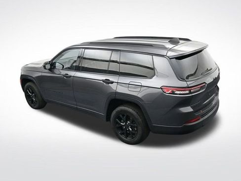 Used 2024 Jeep Grand Cherokee L Laredo image 23