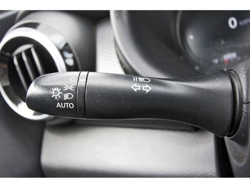 Used 2021 Nissan Kicks SV FWD image 20