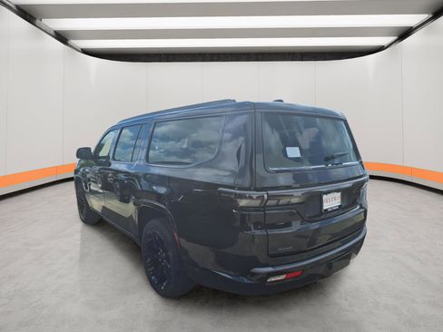 New 2026 Jeep Grand Wagoneer L Limited image 4