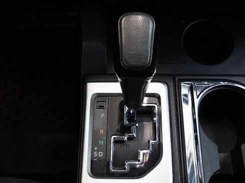 Used 2019 Toyota Tundra 4x4 Double Cab image 29