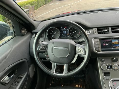 Used 2019 Land Rover Range Rover Evoque AWD/4WD image 23