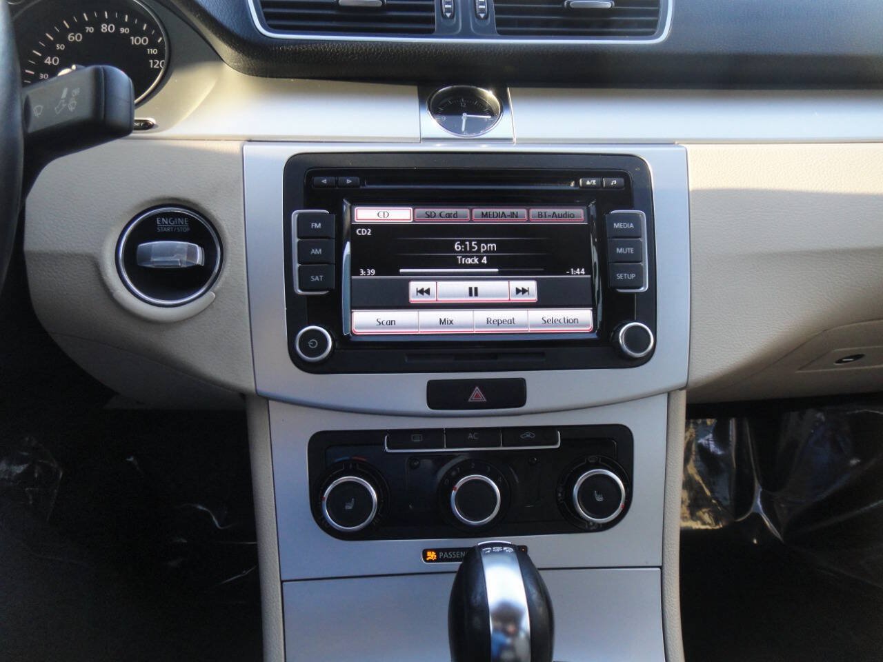 Used 2012 Volkswagen CC Sport FWD image 13