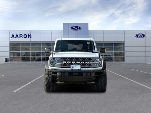New 2025 Ford Bronco Badlands w/ Sasquatch Package AWD/4WD image 9