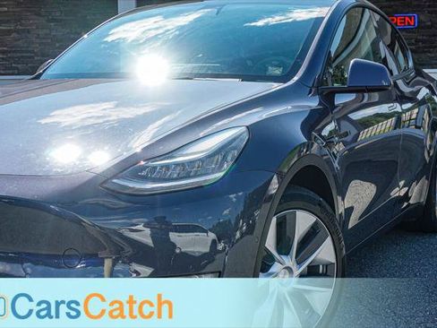 Used 2021 Tesla Model Y Long Range AWD/4WD image 6