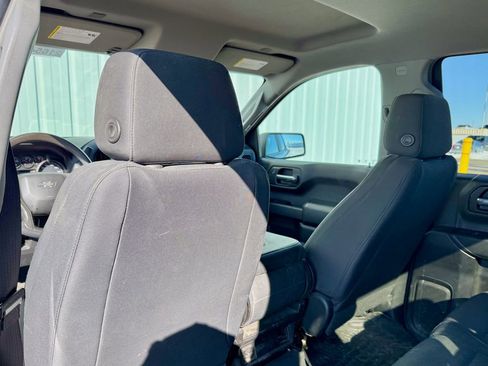 Used 2019 Chevrolet Silverado 1500 Custom Trail Boss w/ Custom Convenience Package image 13