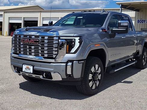 New 2025 GMC Sierra 2500 Denali w/ Denali Reserve Package image 2