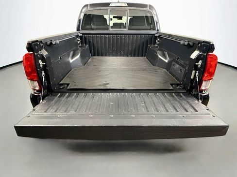 Certified 2019 Toyota Tacoma SR w/ SR Convenience Package RWD image 22