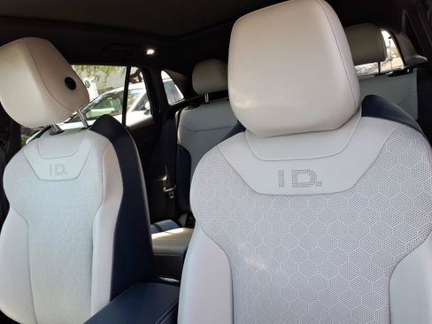 Certified 2023 Volkswagen ID.4 Pro S RWD image 21