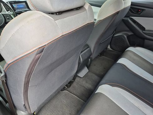 Used 2018 Subaru Crosstrek 2.0i Premium w/ Moonroof Package AWD/4WD image 18