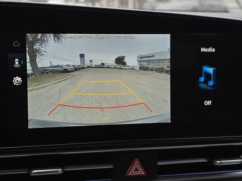 New 2026 Hyundai Elantra Limited image 22