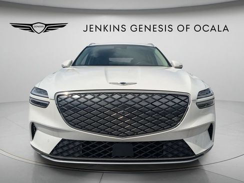 Certified 2024 Genesis Electrified GV70 AWD/4WD image 8