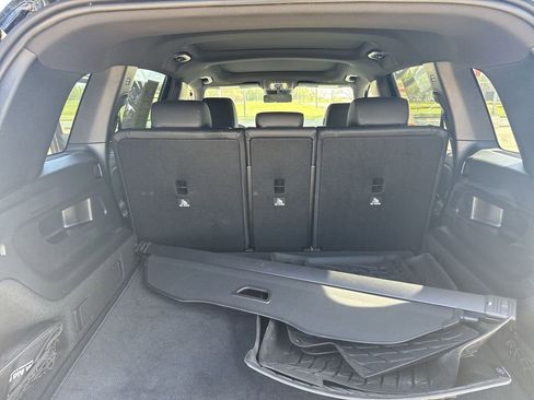 Used 2024 Mercedes-Benz GLB 250 4MATIC image 34