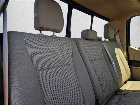 Used 2018 Ford F150 XLT w/ Equipment Group 302A Luxury AWD/4WD image 13