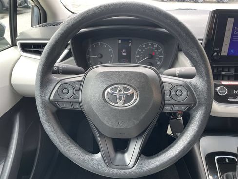 Certified 2025 Toyota Corolla LE FWD image 16