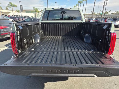 Used 2024 Toyota Tundra Limited image 8