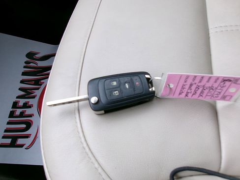 Used 2017 Buick Regal Sport Touring image 18