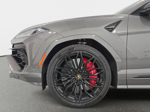 Used 2025 Lamborghini Urus SE AWD/4WD image 10