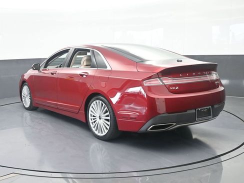 Used 2017 Lincoln MKZ Reserve w/ Climate Package AWD/4WD image 4