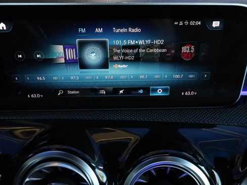 Used 2019 Mercedes-Benz A 220 image 26