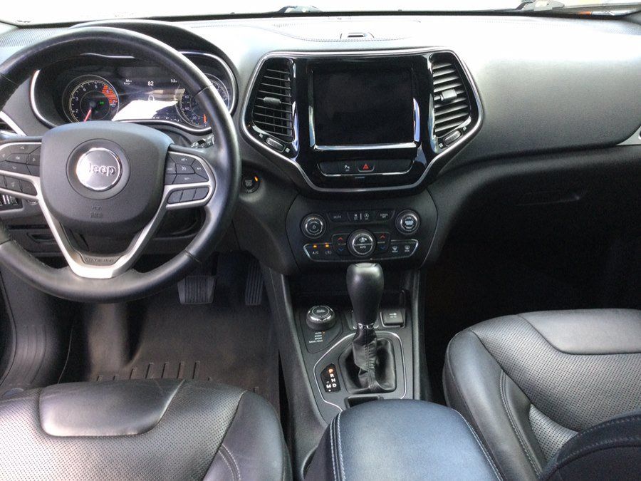 Used 2019 Jeep Cherokee High Altitude AWD/4WD image 19