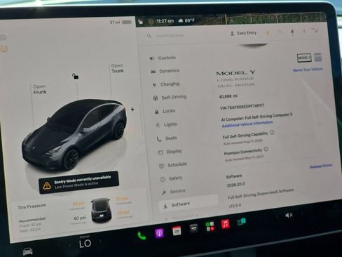 Used 2023 Tesla Model Y Long Range AWD/4WD image 17