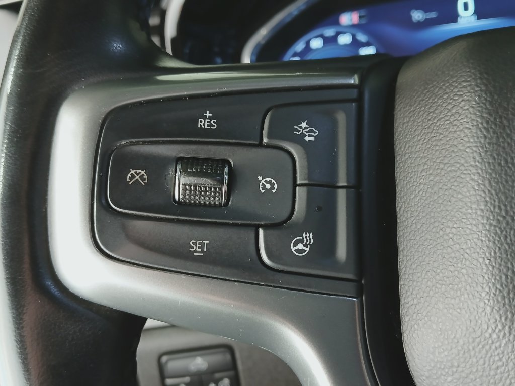 Used 2024 Chevrolet Silverado 1500 LT AWD/4WD image 25