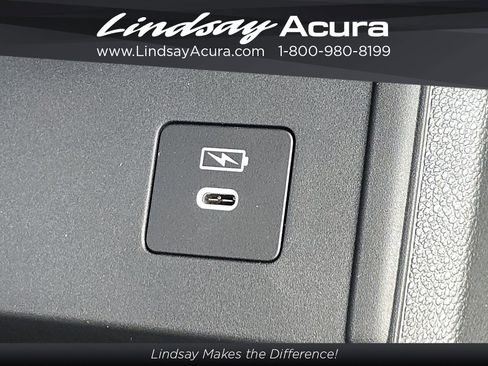 New 2025 Acura RDX image 18