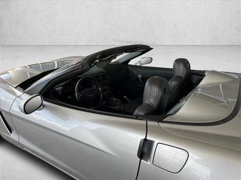 Used 2012 Chevrolet Corvette Convertible RWD image 20