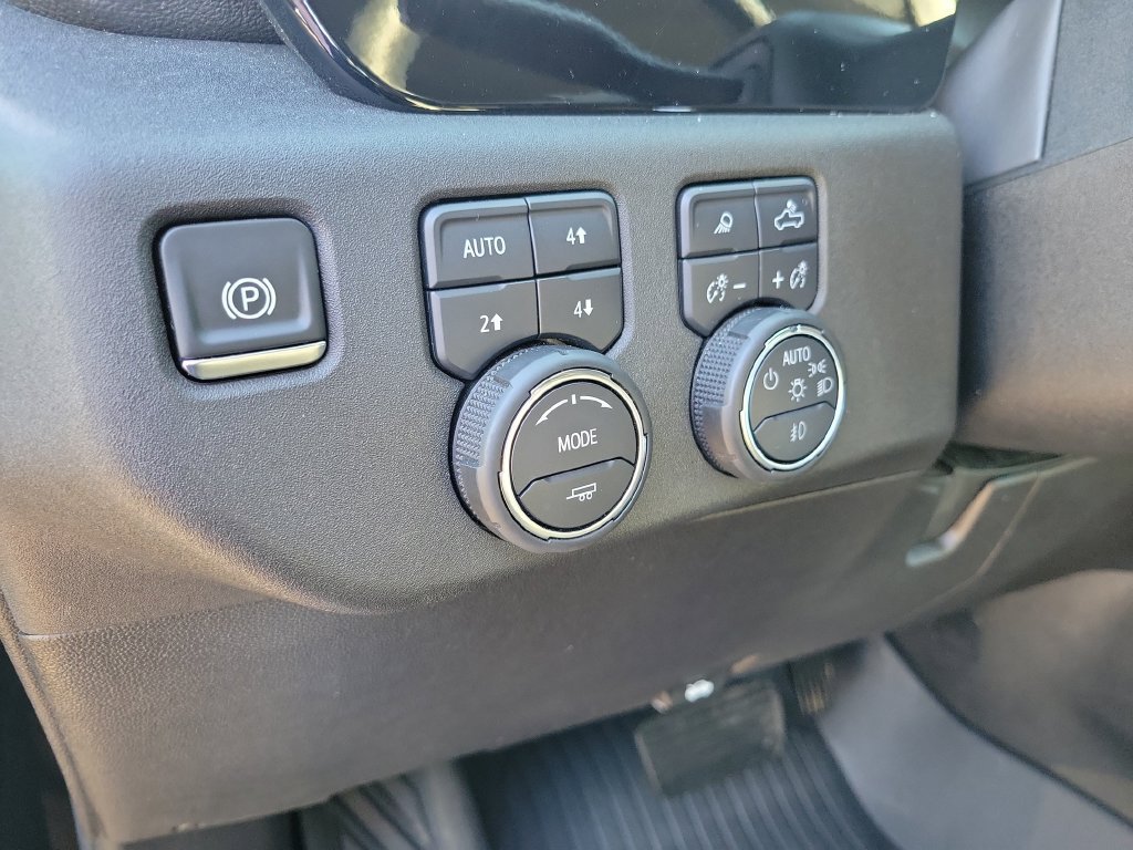 Used 2025 Chevrolet Silverado 2500 LT w/ Trail Boss Package AWD/4WD image 26