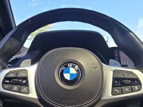 Used 2021 BMW X5 M50i w/ Executive Package AWD/4WD image 31