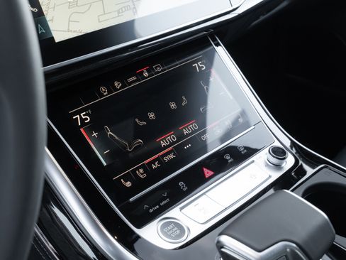 New 2026 Audi Q7 3.0T Premium Plus image 14