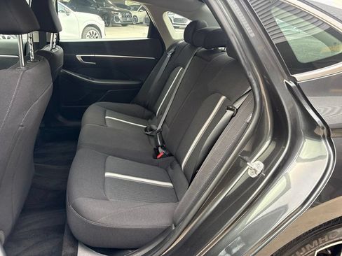 Used 2025 Hyundai Sonata SEL FWD image 16