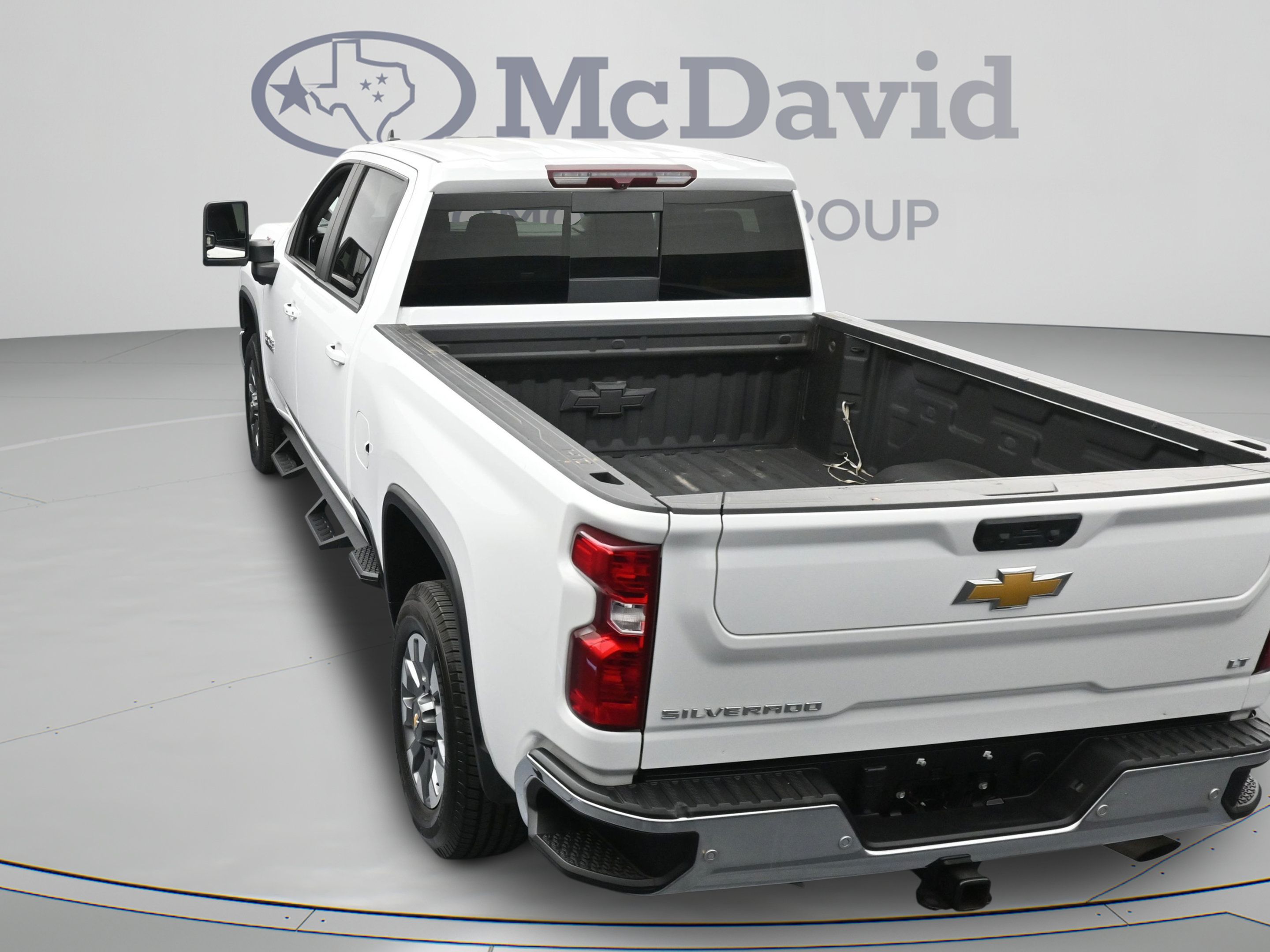 Used 2024 Chevrolet Silverado 2500 LT w/ Texas Edition AWD/4WD image 37
