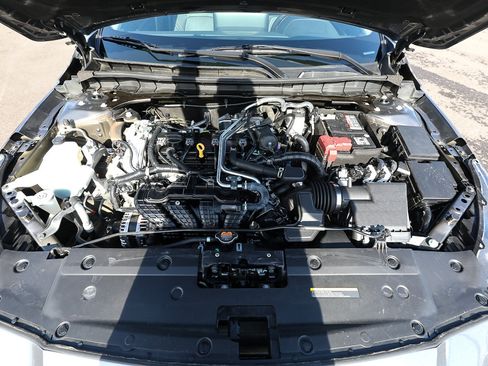 Used 2024 Nissan Altima 2.5 SR w/ SR Premium Package AWD/4WD image 20
