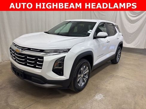 Used 2025 Chevrolet Equinox LT w/ Safety and Technology Package AWD/4WD image 7