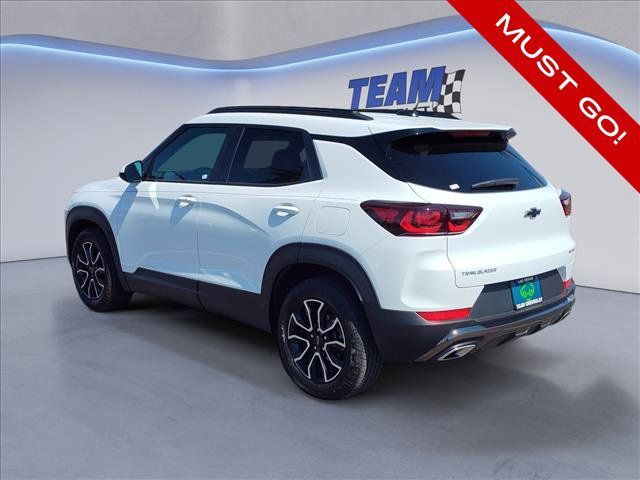 Certified 2024 Chevrolet TrailBlazer ACTIV FWD image 3